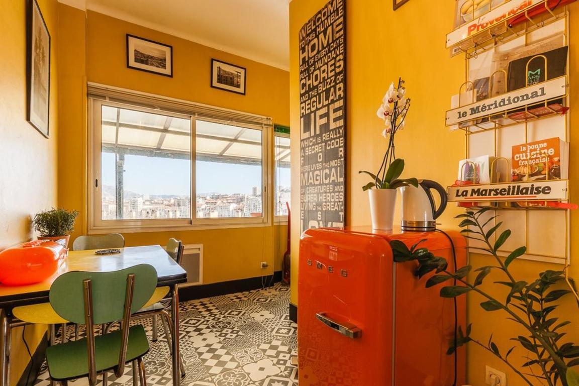 Le Ptit Jaune- Terrasse Sur Le Vieux Port Marseille Kültér fotó